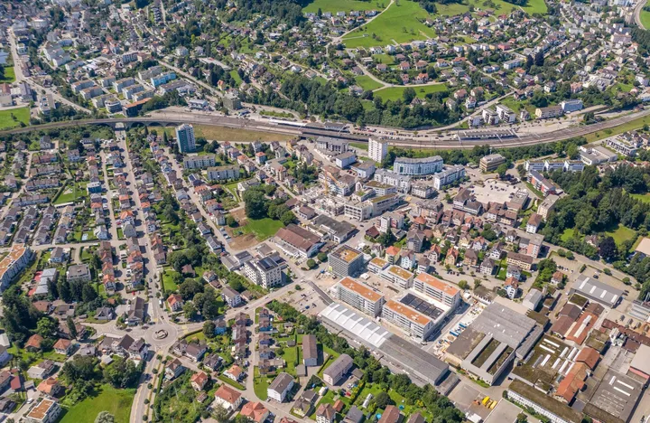 100 buildings in 100 days: NORM supports the municipality of Uzwil with sustainable renovation strategies